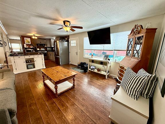 5th image of 868 Southampton Rd Trlr 70