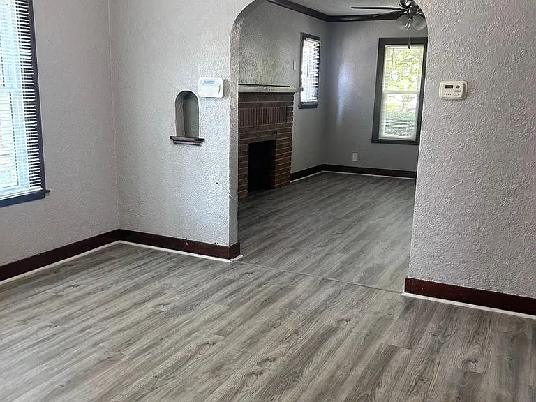 63 N Smith St — Photo 7