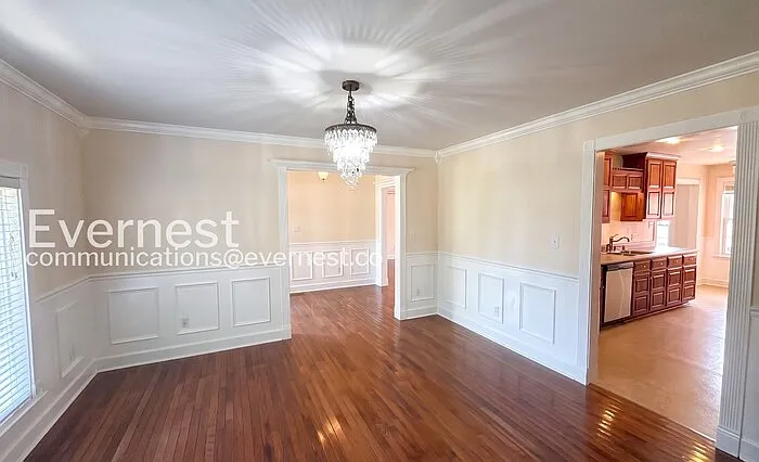 4 bed, 2.0 bath, 2216 sqft, $1,845 — Photo 3