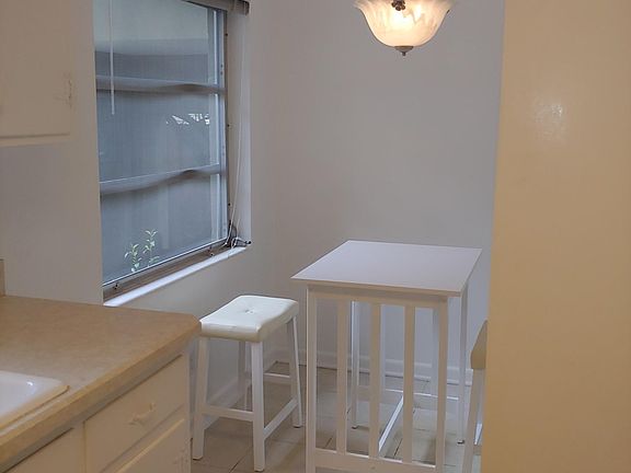 3rd image of 1830 Carollee Ln
