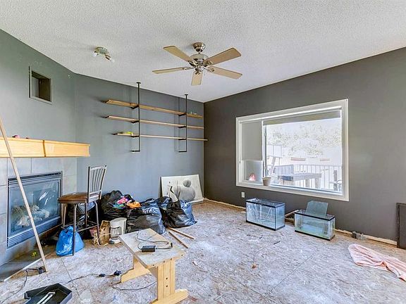 3rd image of 56 W Crystal Shores Pl