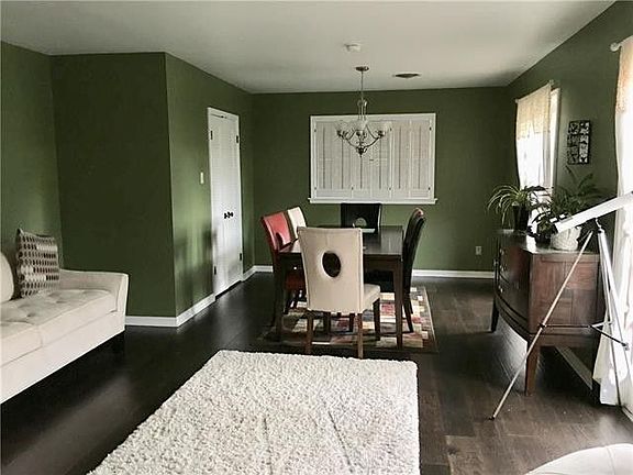 2nd image of 38 Driftwood Blvd