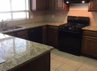15922 Pinyon Creek Dr, Houston, TX 77095
