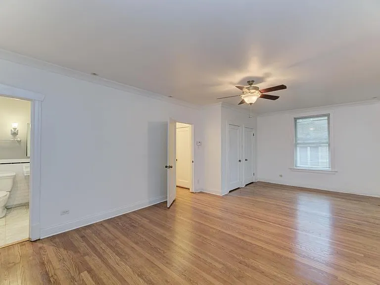 6833 S Cregier Ave — Photo 23