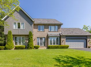 300 Fairhaven Dr, Winthrop Harbor, IL