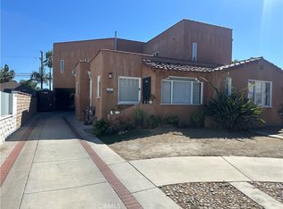 14352 Tiara St, Van Nuys, CA 91401