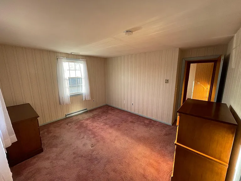 46 Glendale Dr — Photo 15