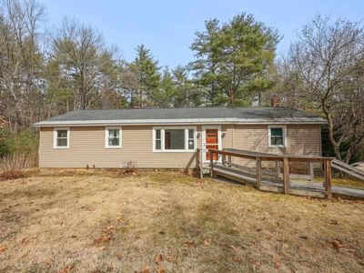 24 Ponemah Road, Amherst, NH, 03031