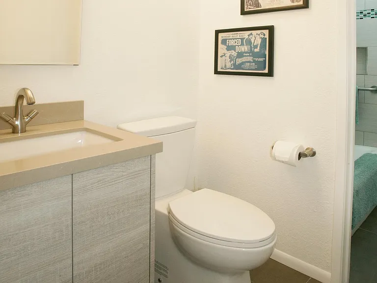 860 N Indian Canyon Dr #6 — Photo 33