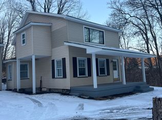 300 Tanite Rd, Stroudsburg, PA 18360