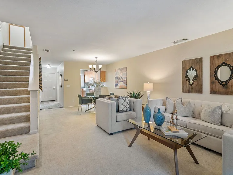 2600 Oak Rd #296 — Photo 7