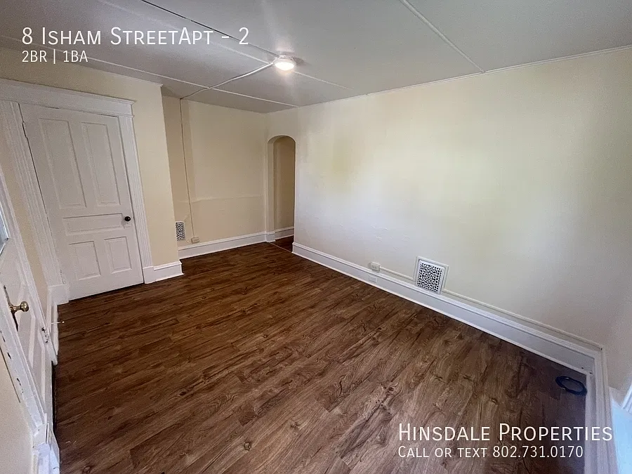2 bed, $2,000 — Photo 2