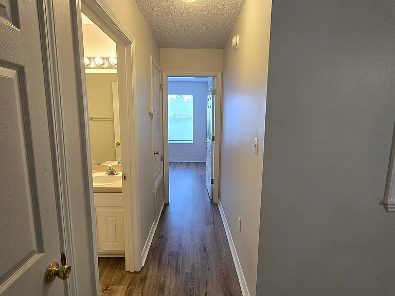 396 Brown Pl — Photo 16