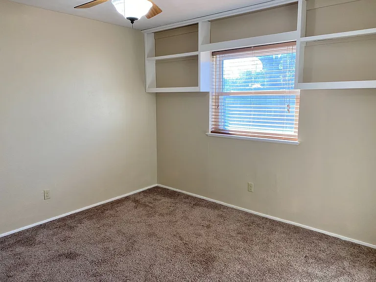 6128 Cliffside Dr — Photo 20