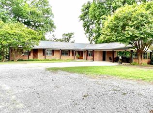 5950 Moon Lake Rd, Dundee, MS 38626