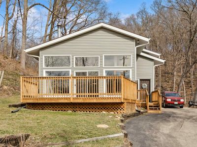 1869 Miller Rd, Dubuque, IA, 52003