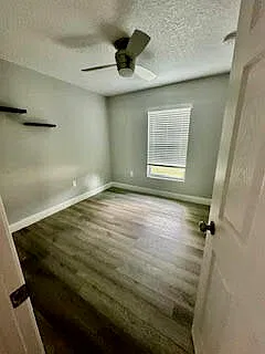 1415 - A South Adelle Avenue (41) - 1 — Photo 2