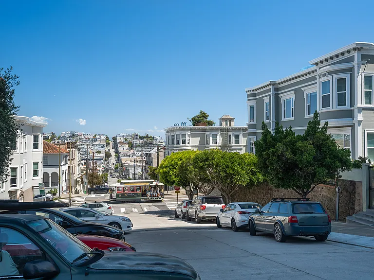 838 Green St — Photo 36
