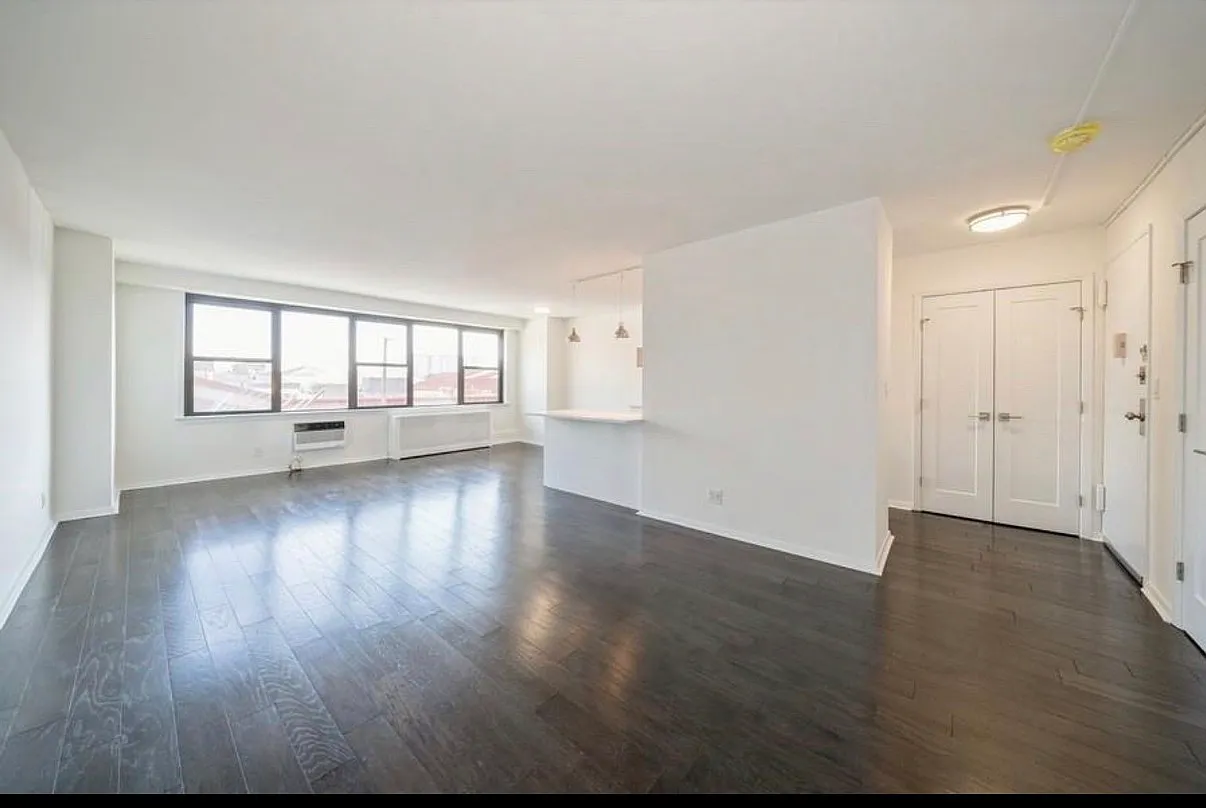 1 bed, 866 sqft, $2,750 — Photo 3