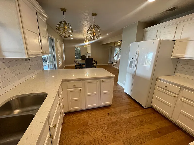 2720 Santa Clara Dr — Photo 12