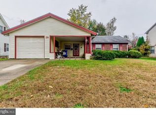 26 Stonehaven Ln, Willingboro, NJ 08046