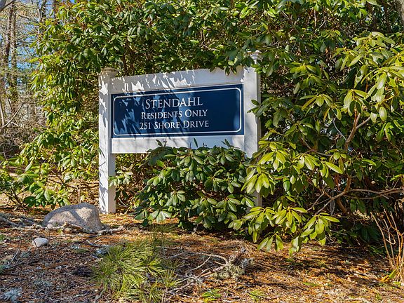 2nd image of 251 Shore Drive UNIT C2