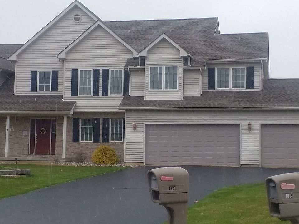 1st image of 124 Sawgrass Ln