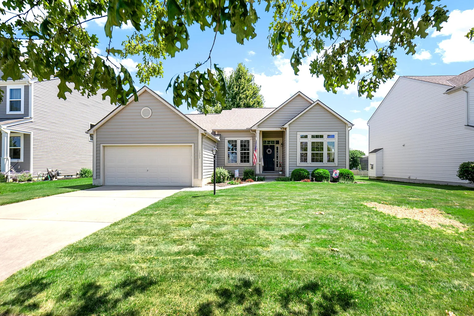 1303 Autumn Dr photo 1
