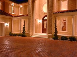 3261 Wilderness Ln, Virginia Beach, VA 23456