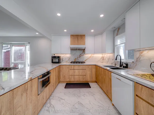 29 Barlow Rd, Markham, ON L3R 8A4