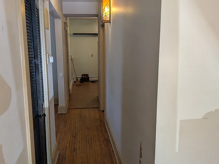 2409 23rd Ave S #1 — Photo 4