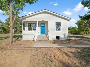 1402 S Travis Ave, Denison, TX 75021