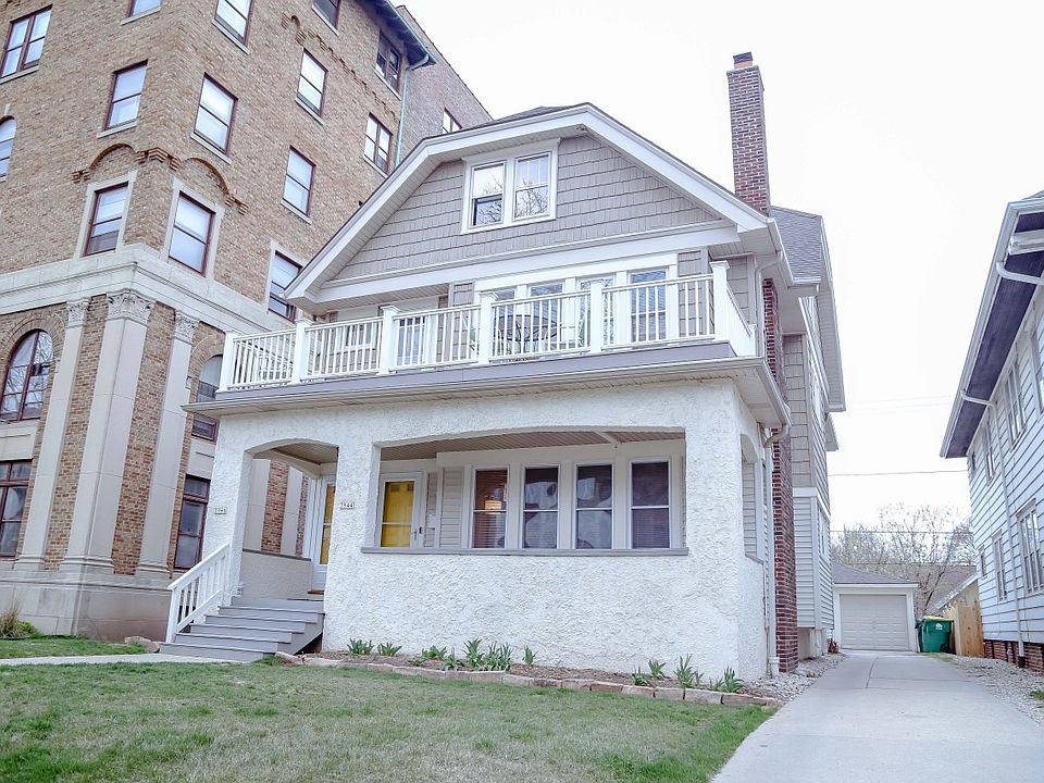 1st image of 3944 N Farwell Ave #3946