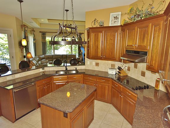 2nd image of 2232 Whiterock Ct