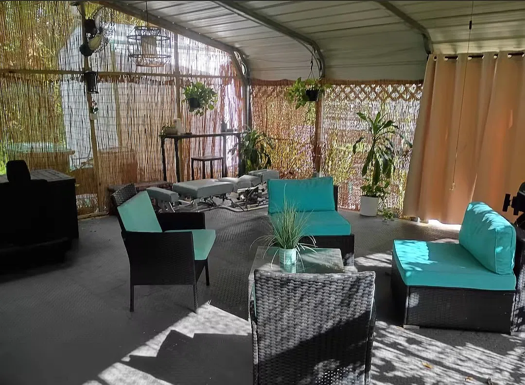 Studio, 500 sqft, $1,200 — Photo 3