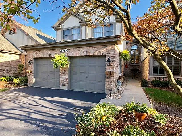 14403 Crystal Tree Dr photo 1