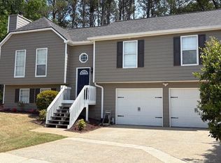 4166 New Towne Dr, Powder Springs, GA 30127