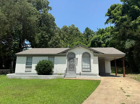 4200 Clydesdale Dr, Memphis, TN 38109