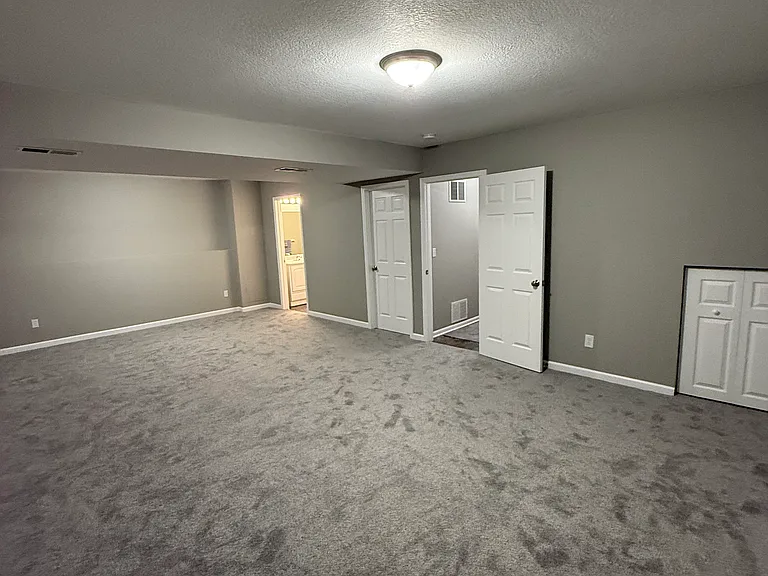 15 x 25 Familt Room on lower level.