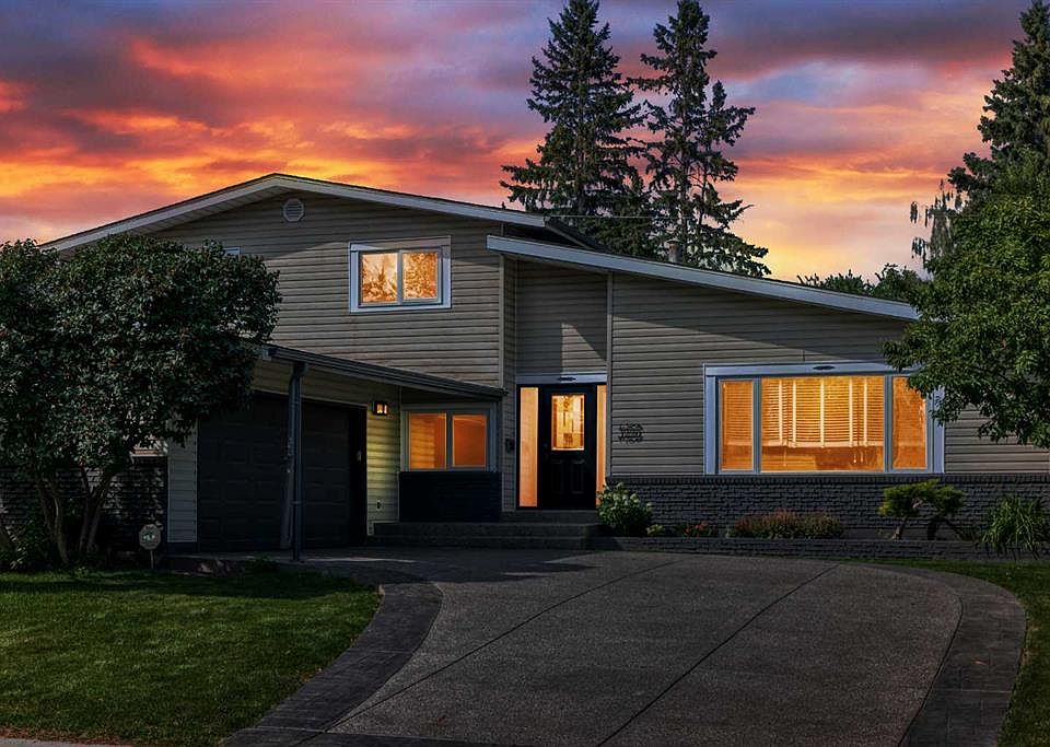 1st image of 1220 S 73rd Ave SW
