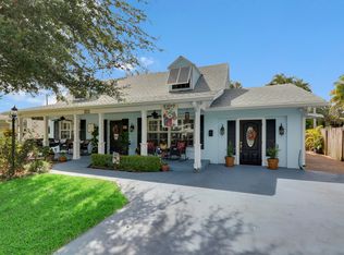 272 Camellia St, Palm Beach Gardens, FL 33410