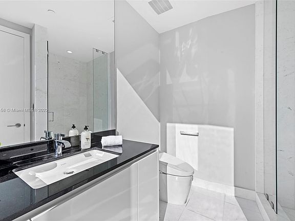 4th image of 18555 Collins Ave APT 4803