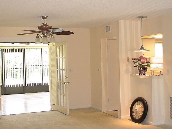 2nd image of 695 A1a N Unit 43