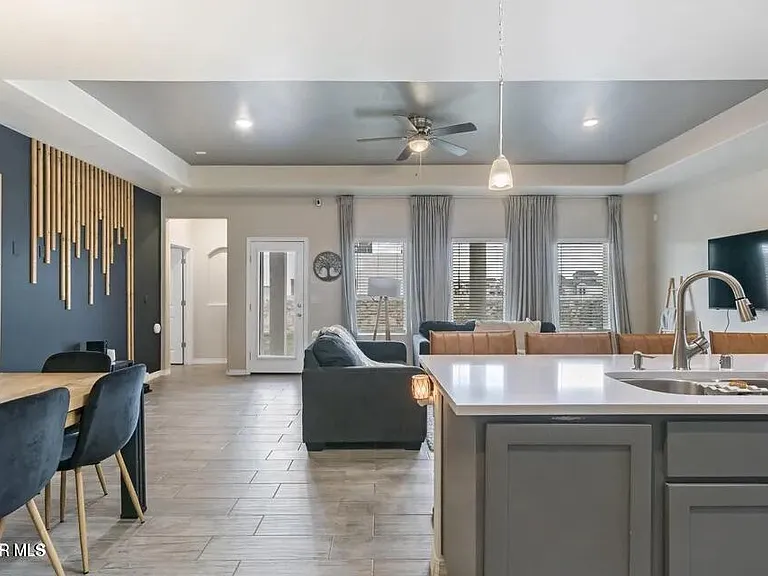 930 Bicknor Pl — Photo 13