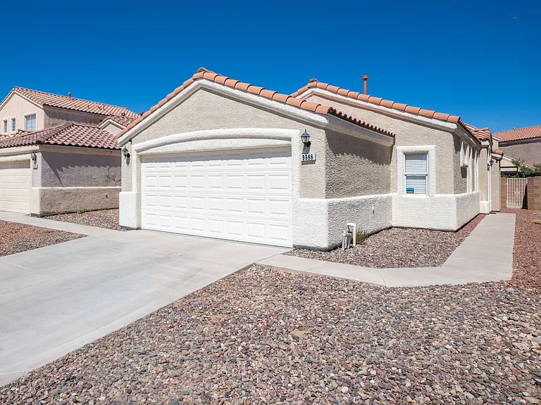 9588 Ensworth St — Photo 18