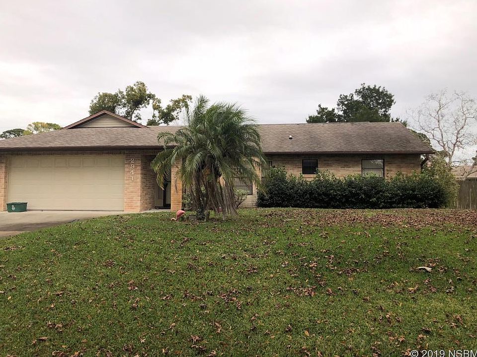 1st image of 2941 Travelers Palm Dr