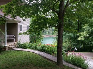 235 Norris Shores Ln, Sharps Chapel, TN 37866