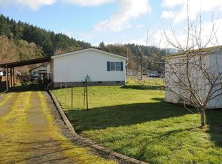 631 2nd Ave, Powers, OR 97466