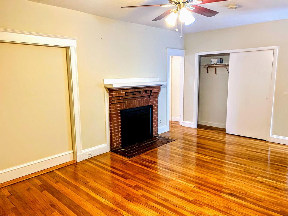 1st image of 553 Hancock St #1