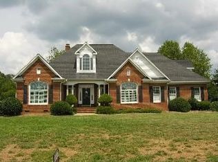 102 Ellsworth Ln, Anderson, SC 29621